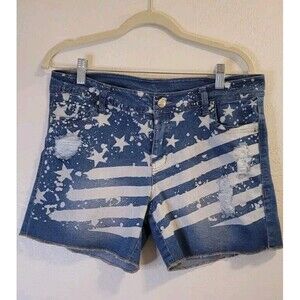 Mariyln Monroe Women's Distressed Denim Shorts American Flag  Blue Size Medium